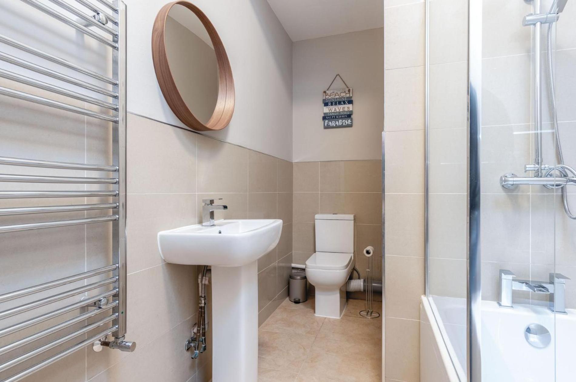 Harbour Heights - 2 Bed - Milford Haven