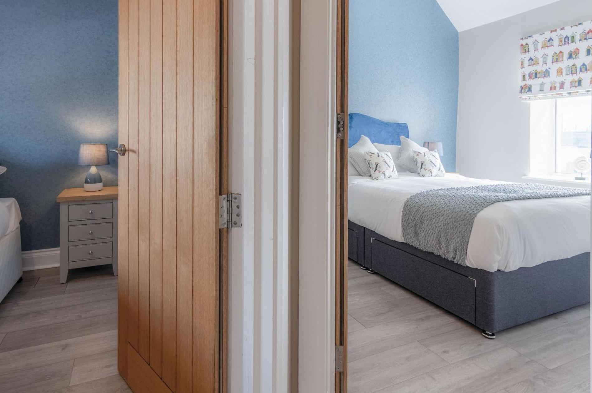 Harbour Heights - 2 Bed - Apartment Milford Haven