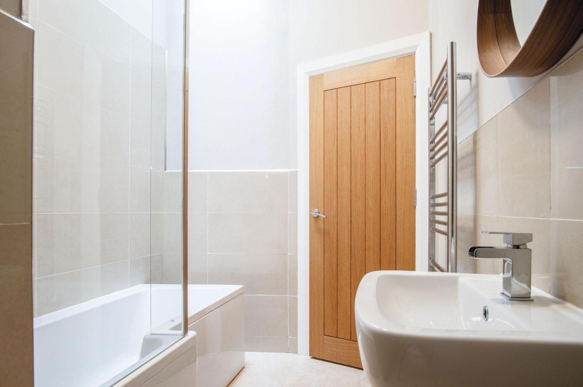 Harbour Heights - 2 Bed - Milford Haven
