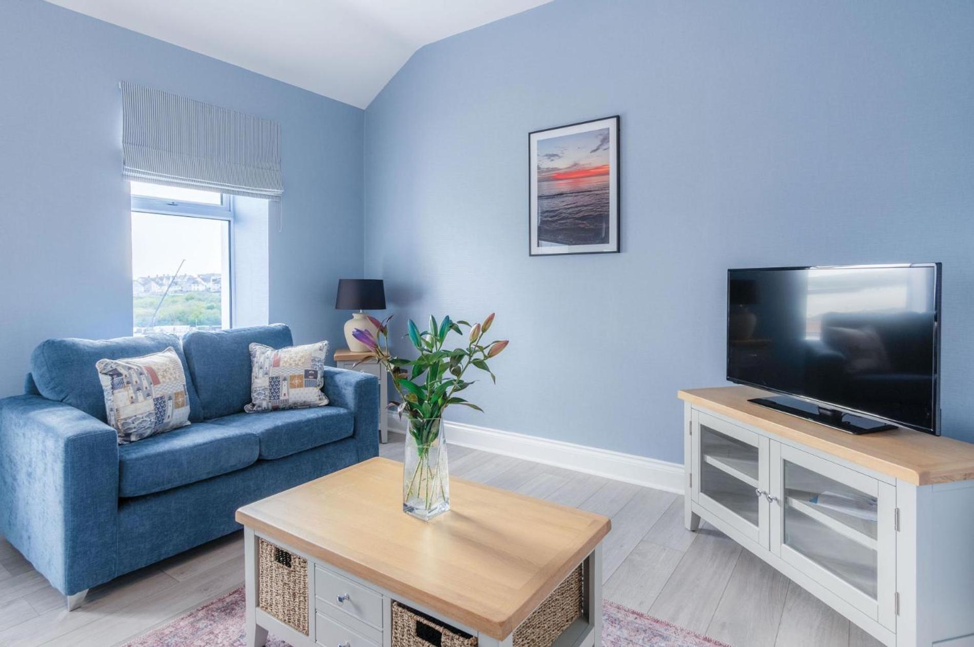 Harbour Heights - 2 Bed - Milford Haven